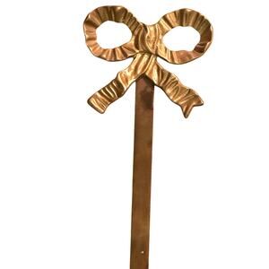 Vintage Brass Curtain Tie Back – Bow Design – Aubry le Soir